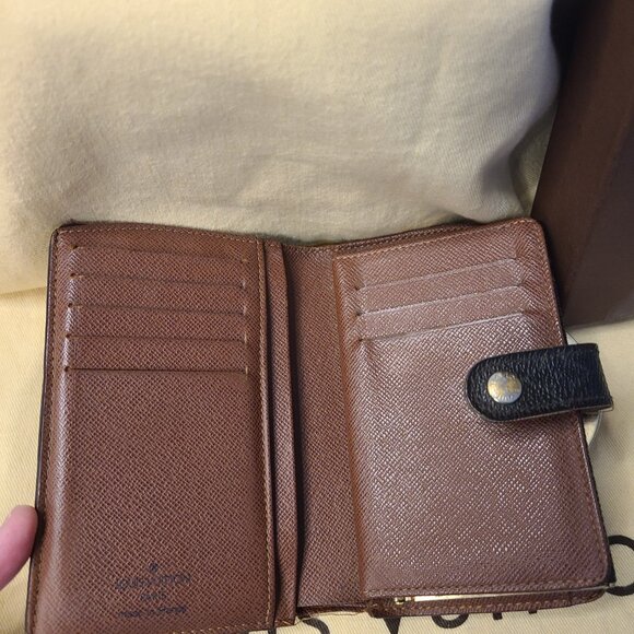 Louis Vuitton Monogram Portefeuille Viennois Kiss Lock Purse Wallet GUC 2009 - Picture 6 of 11